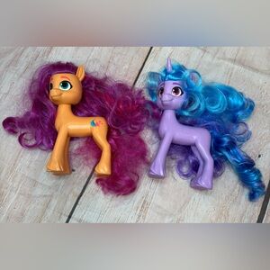 My Little Pony SUNNY STARSCOUT 6.5” horse figure 2021 IZZY MOONBOW SET OF TWO